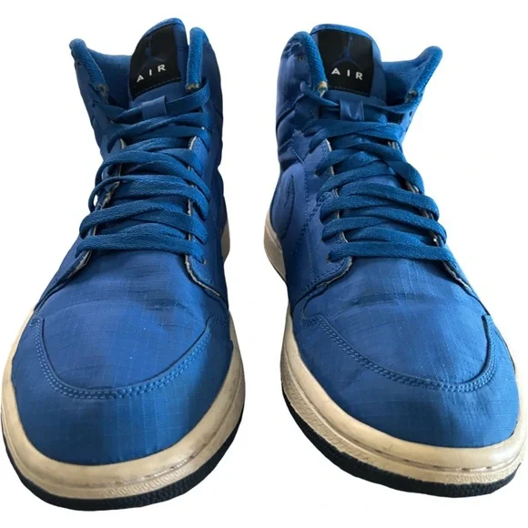 2009 Nike Air Jordan 1 Retro High Sapphire Size 10.5 Blue 344613-441 - Picture 3 of 8